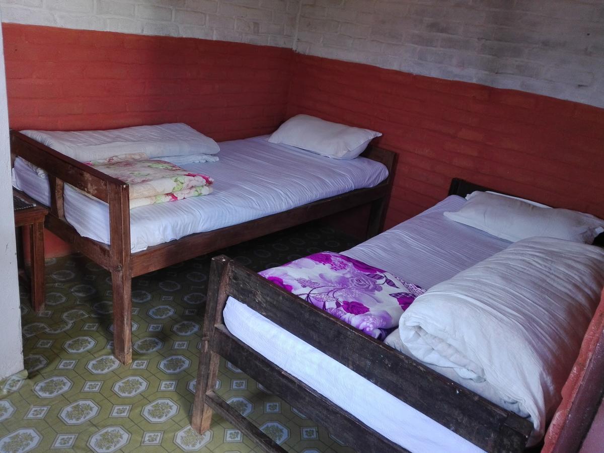 kayastha restaurant&lodge Bandipur Bagian luar foto